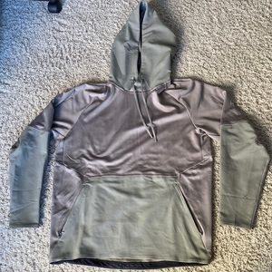 Lululemon army green sweatshirt - M
